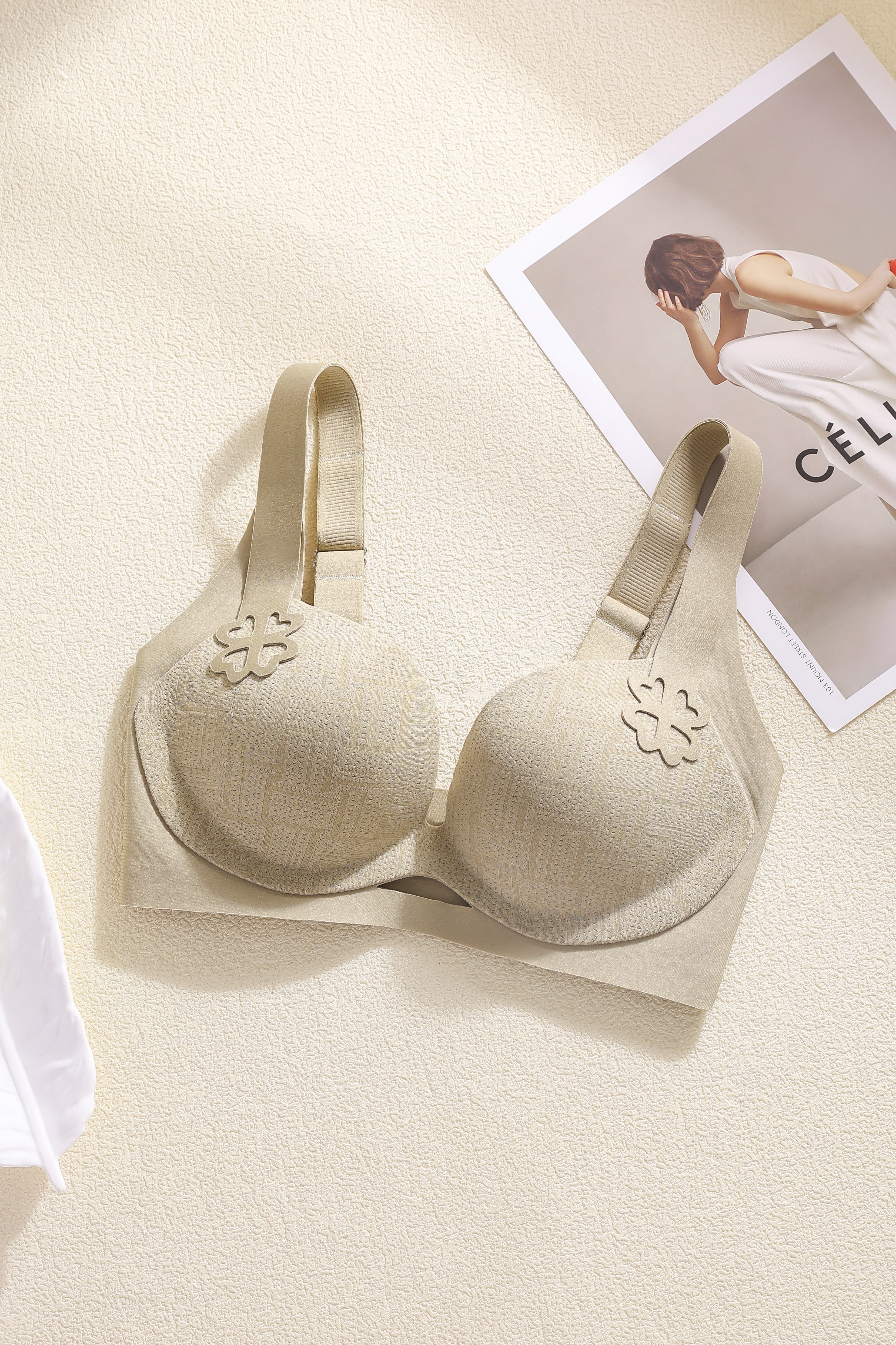 Meinebella™ Elysia Push-Up BH Ohne Bügel